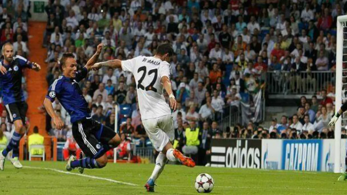 Kỹ thuật Rabona: Ngón nghề "hoa mỹ" tô điểm cho sân cỏ