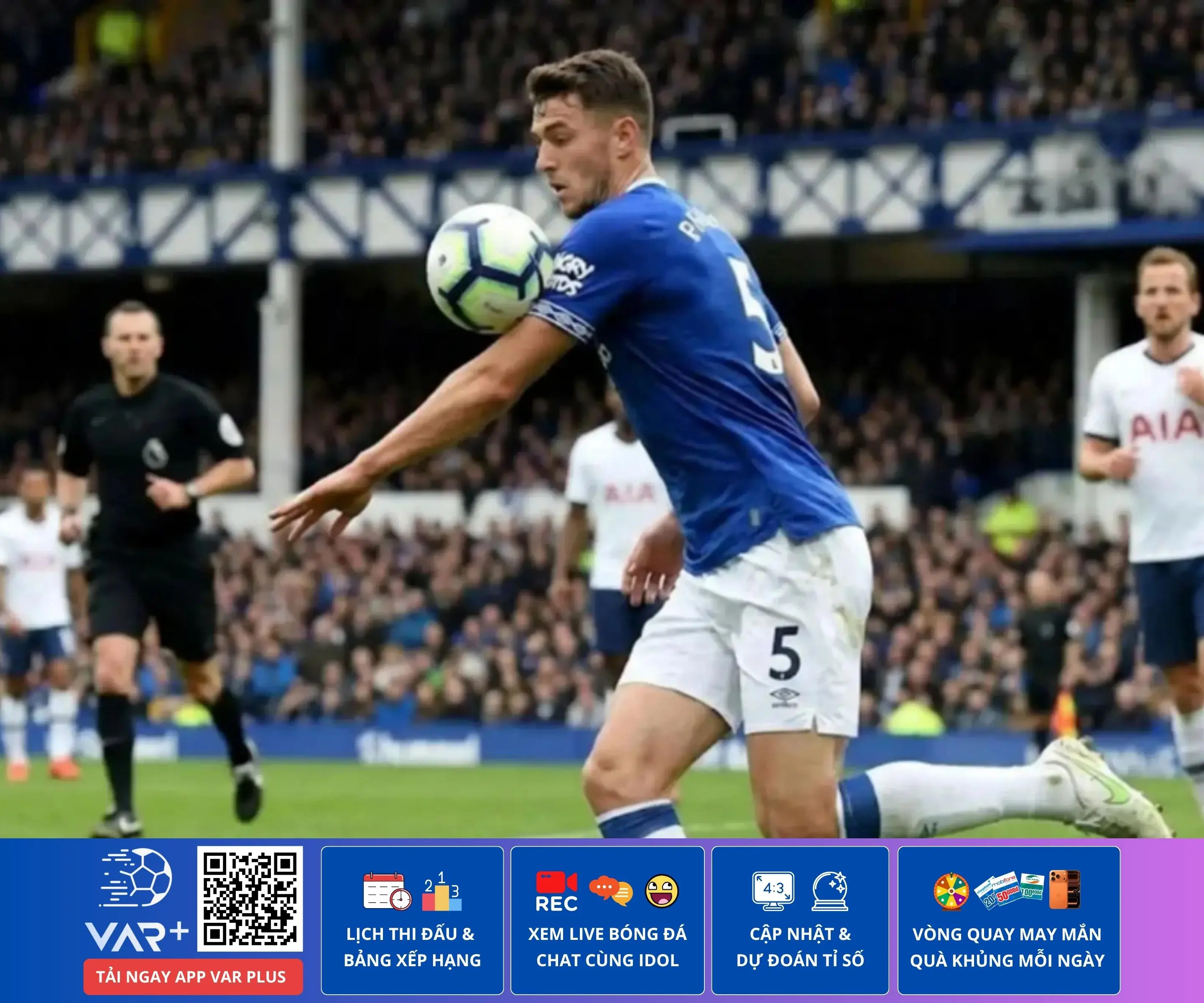 Bóng chạm tay tính từ đâu theo luật FIFA mới nhất?