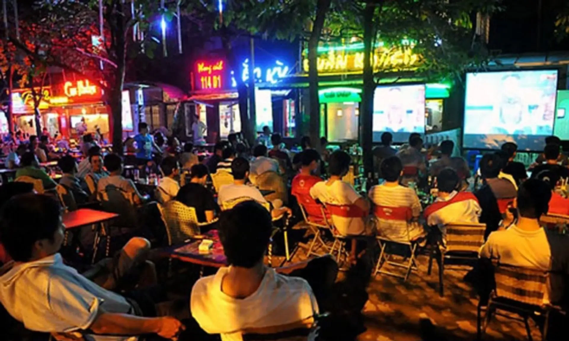 Đây là địa chỉ "huyền thoại" của dân xem bóng đá khu vực Ba Đình.