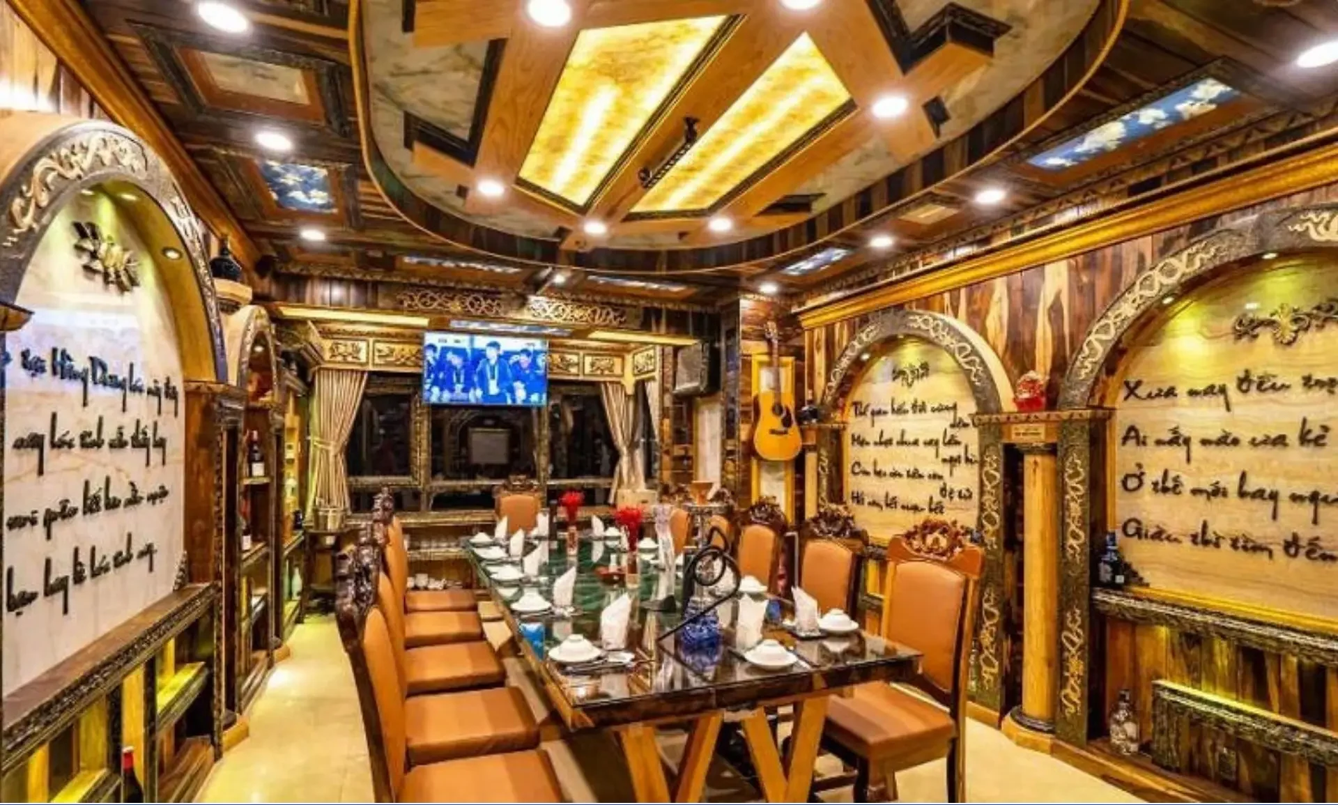 Hàng Dương Quán - Nhà hàng tại quận 7