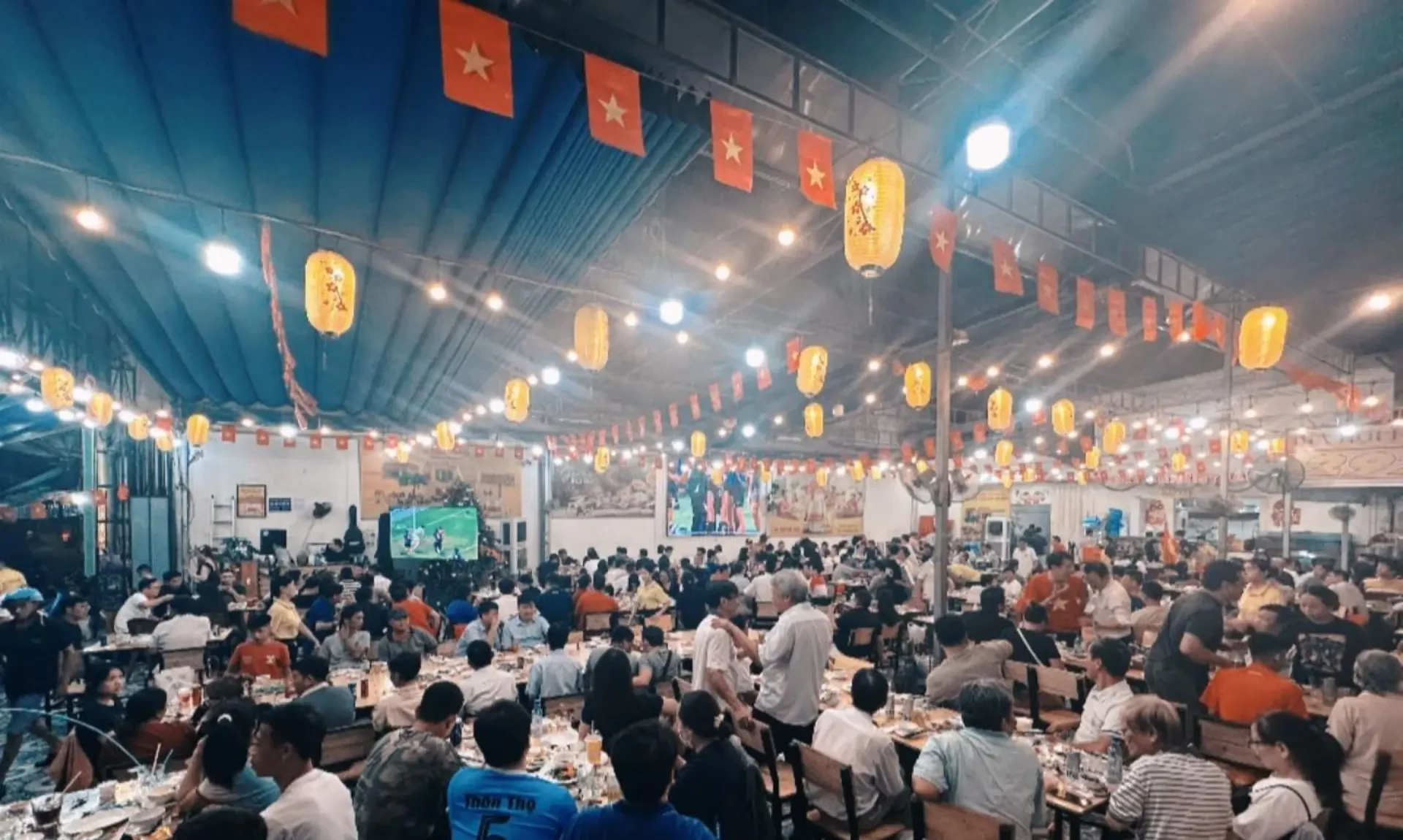 Quán bia hơi Hà Nội 286 Nguyễn Chí Thanh