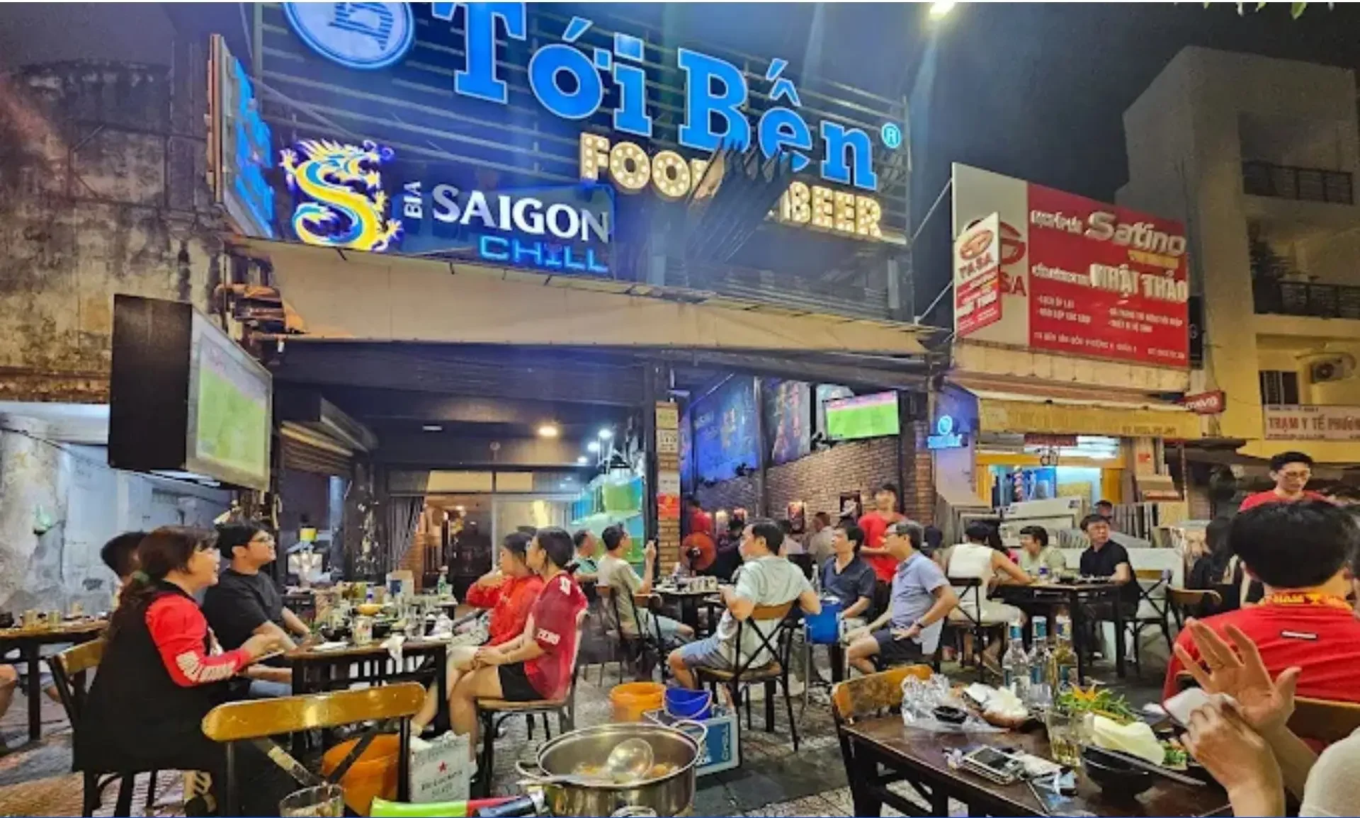 Tới Bến Food & Beer - Xem bóng đá ở quận 4