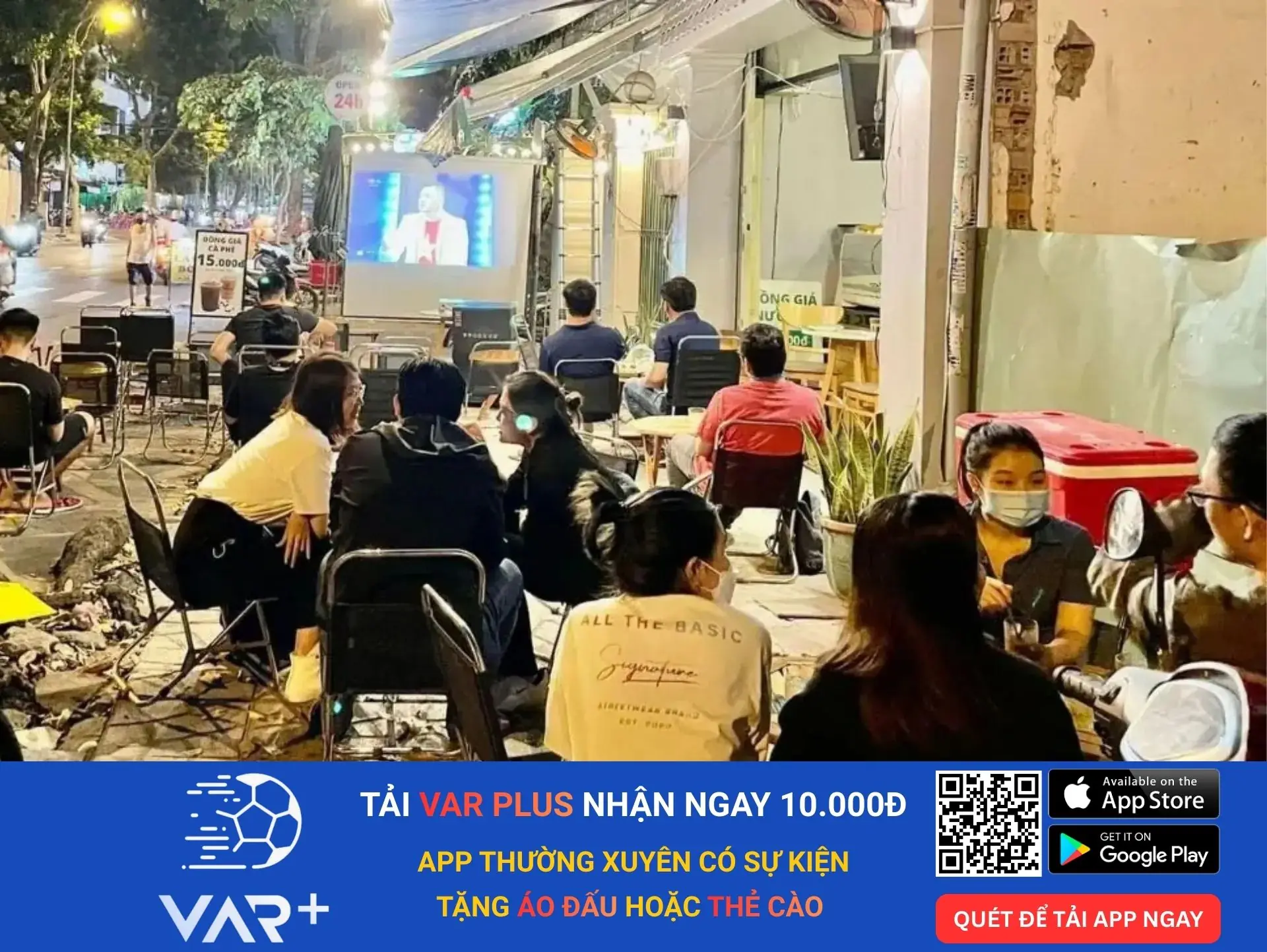Top 10 quán cafe xem bóng đá tại TPHCM 9 Laha Coffee