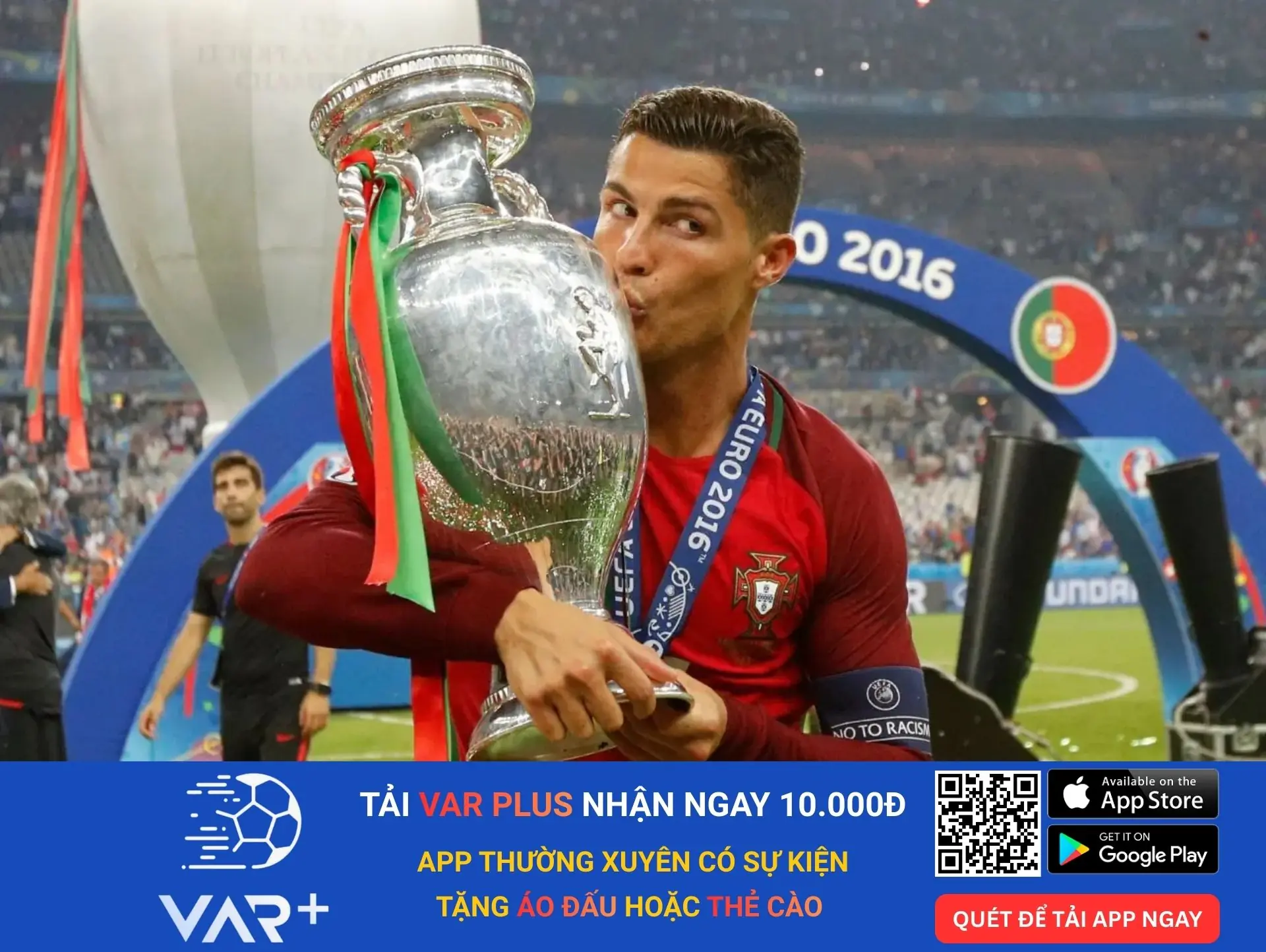 Vô địch cùng Bồ Đào Nha tại Euro 2016