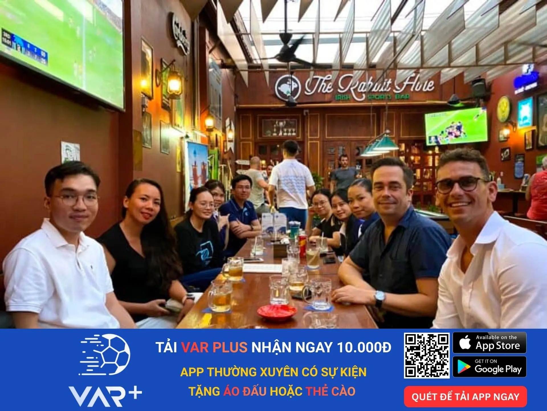 Quán The Rabbit Hole Irish Sports Bar