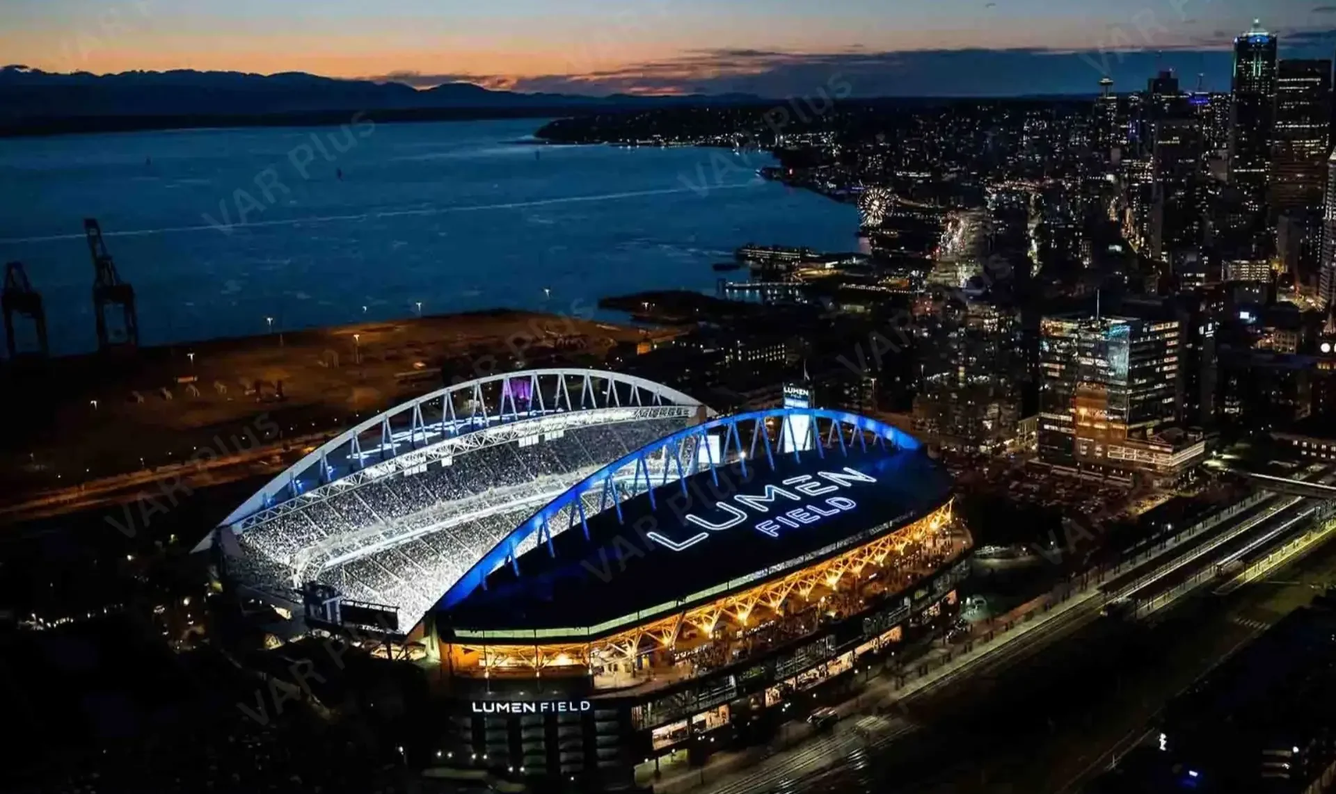 Sân Lumen Field về đêm