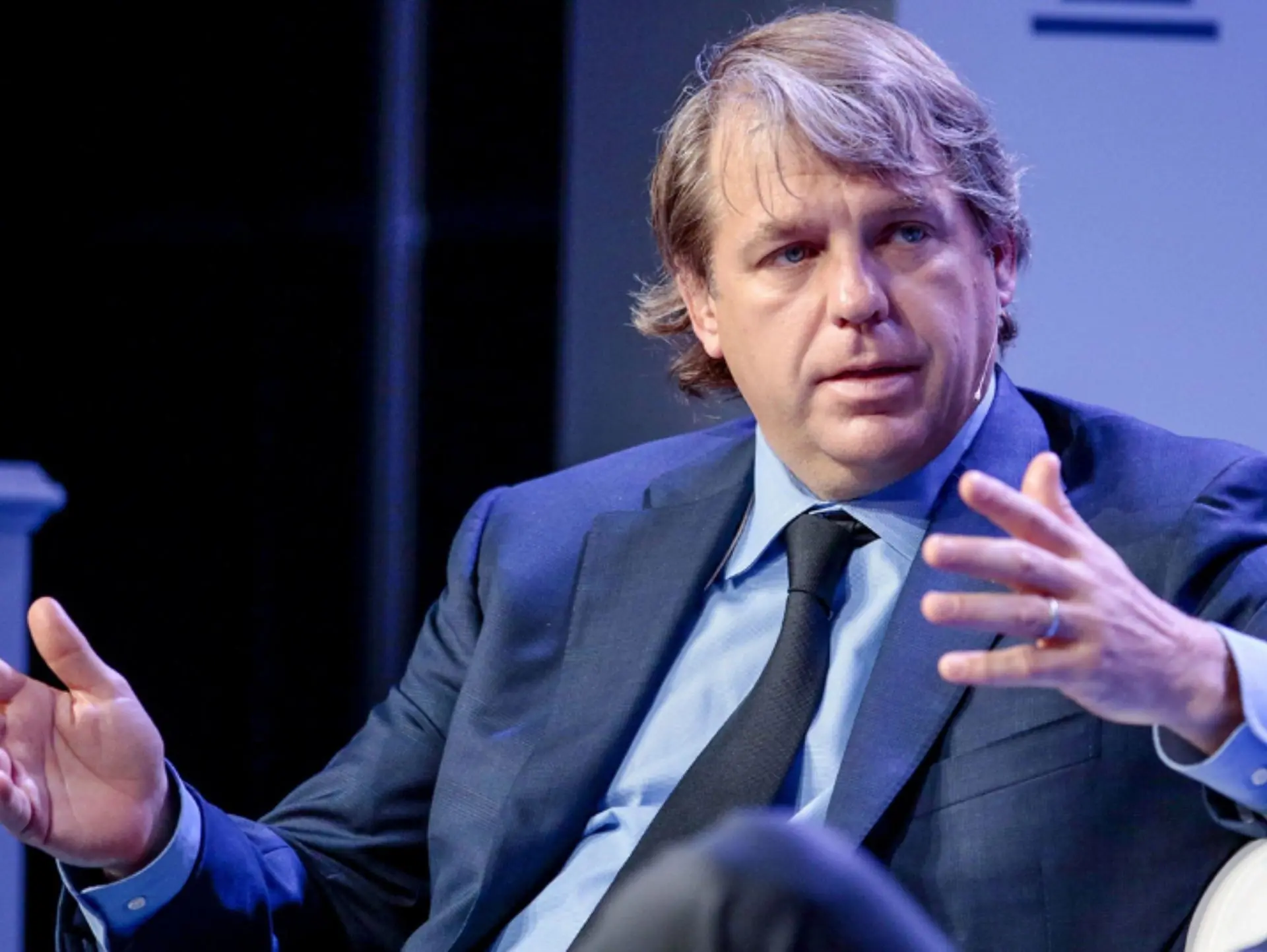 Câu lạc bộ bóng đá Chelsea đang thuộc sở hữu của chủ tịch Todd Boehly