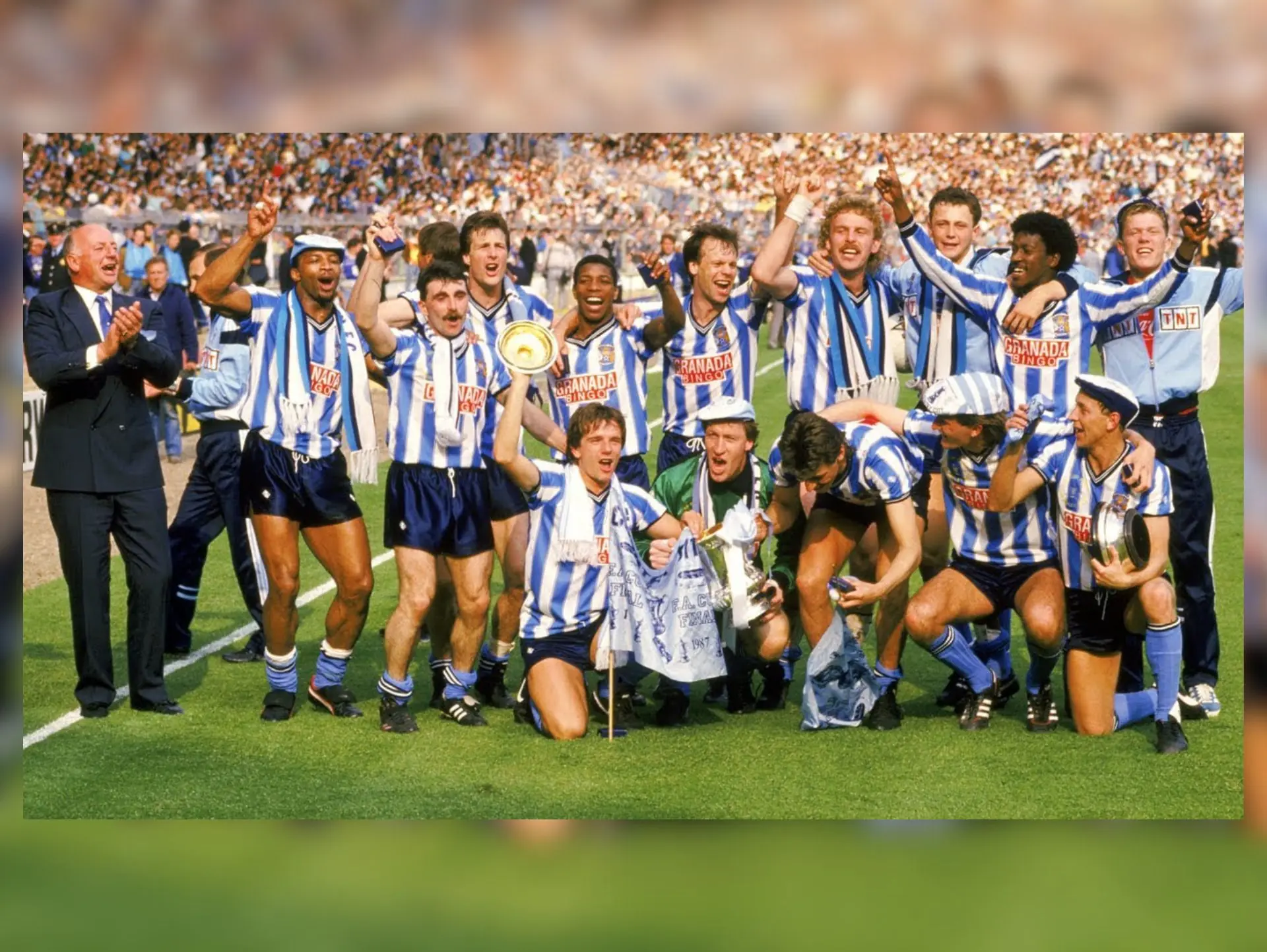 Thành tích vĩ đại nhất lịch sử CLB là chức vô địch FA Cup năm 1987