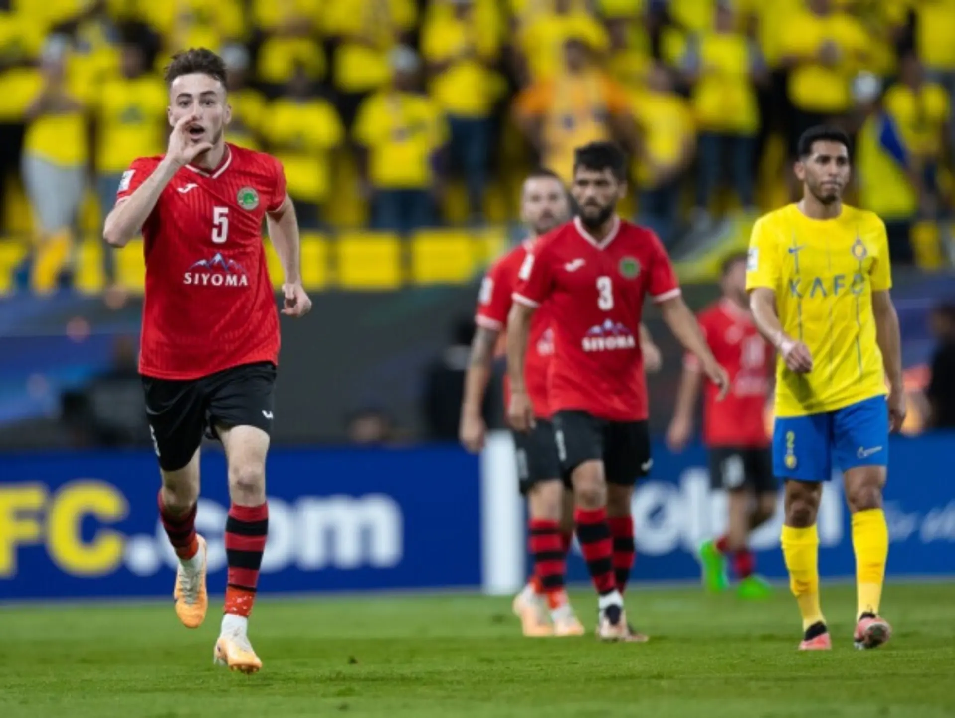 Câu lạc bộ bóng đá Istiklol: Gã khổng lồ của vùng núi Pamir 2 Istiklol đang thi đấu tại Tajikistan Higher League