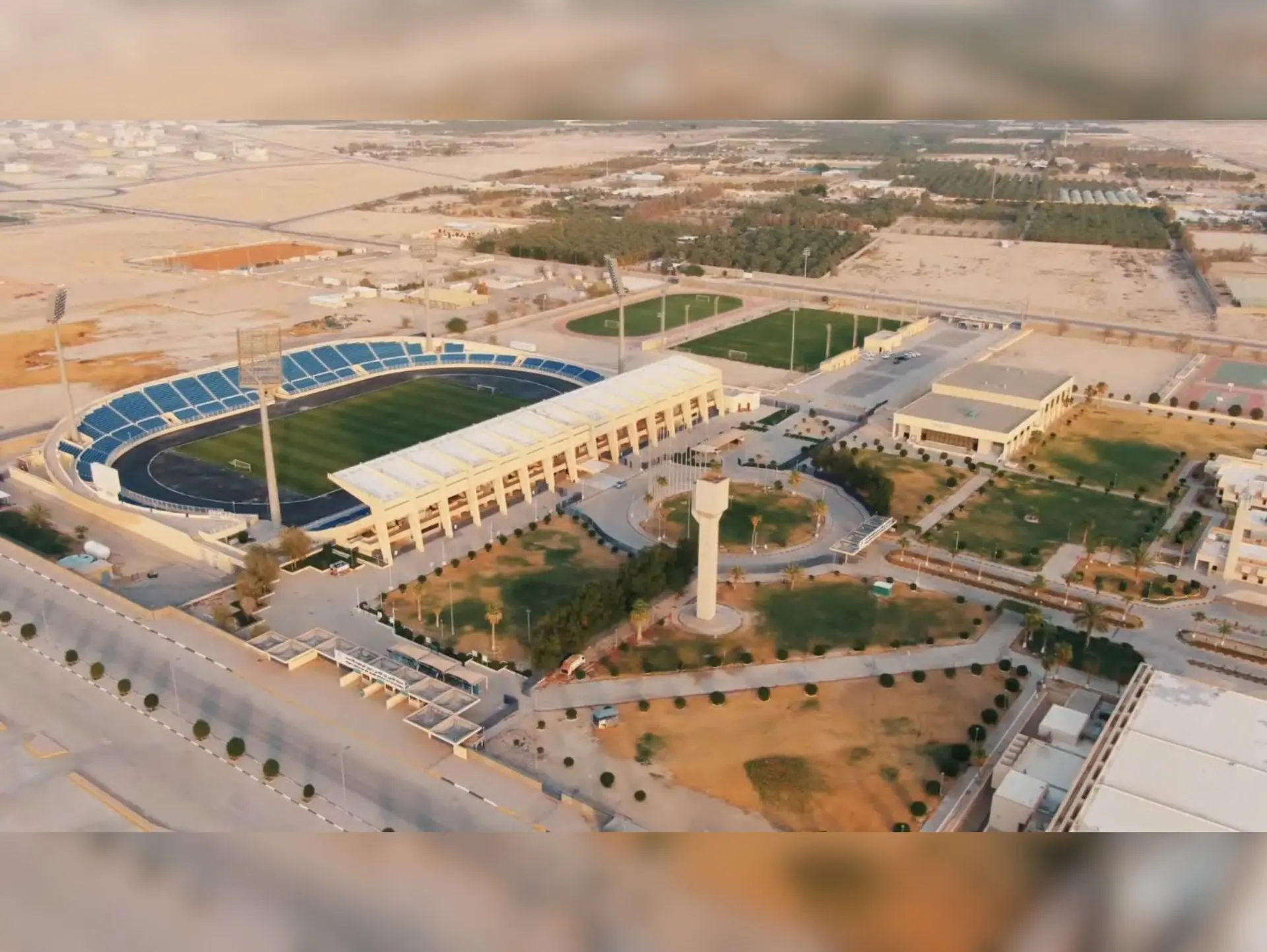 Câu lạc bộ bóng đá Al Qadisiyah: Những hiệp sĩ phương Đông 4 Sân nhà của Al Qadisiyah là Prince Saud Bin Jalawi stadium
