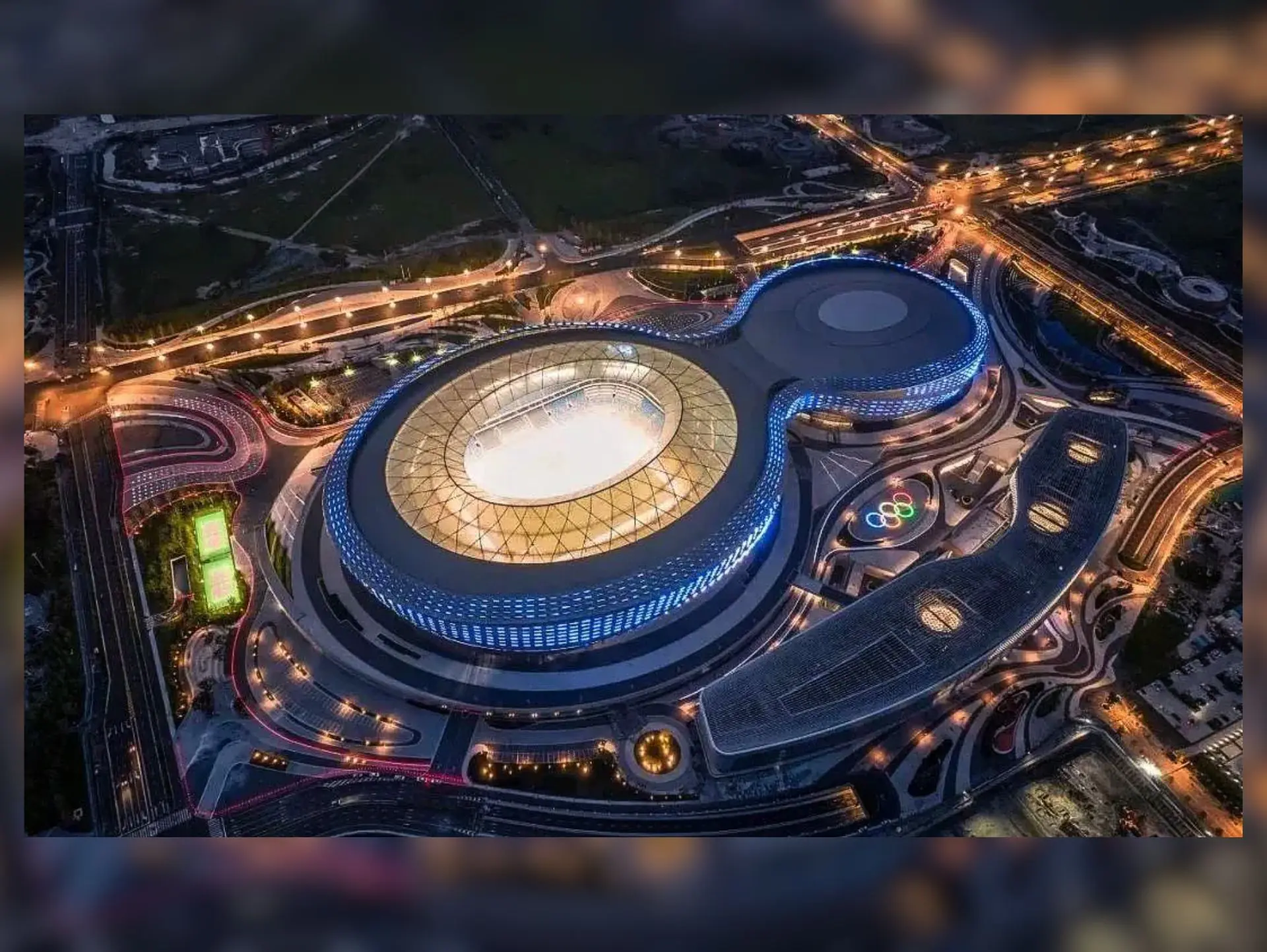 Câu lạc bộ bóng đá Thành Đô Dung Thành: khôi phục vị thế bóng đá vùng Tứ Xuyên 3 Sân nhà của câu lạc bộ bóng đá Thành Đô Dung Thành là sân vận động Phoenix Hill Football Stadium