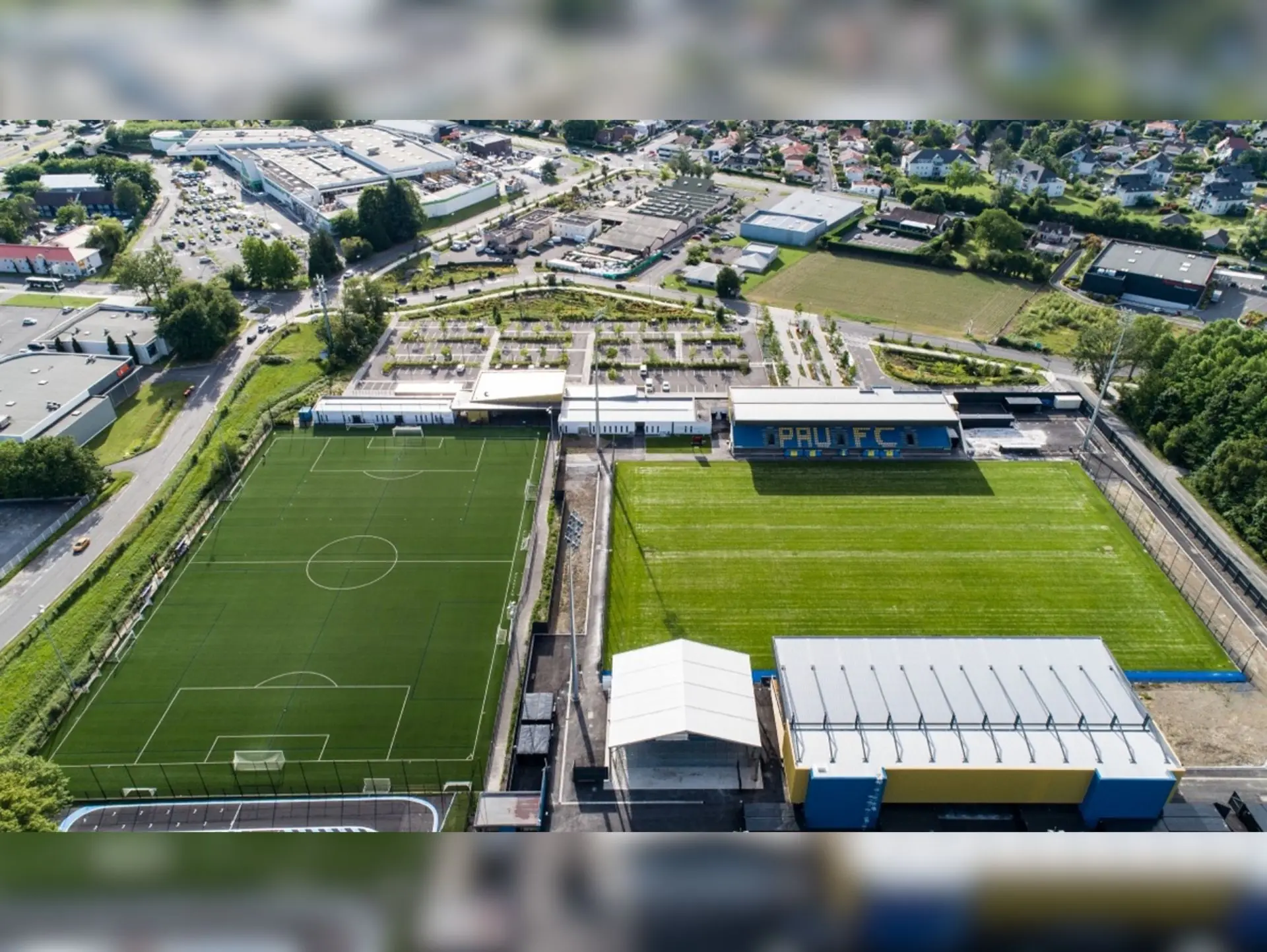 Câu lạc bộ bóng đá Pau FC: biểu tượng của sự kiên trì và khát vọng vươn lên 4 Sân vận động Nouste Camp - sân nhà của câu lạc bộ bóng đá Pau FC