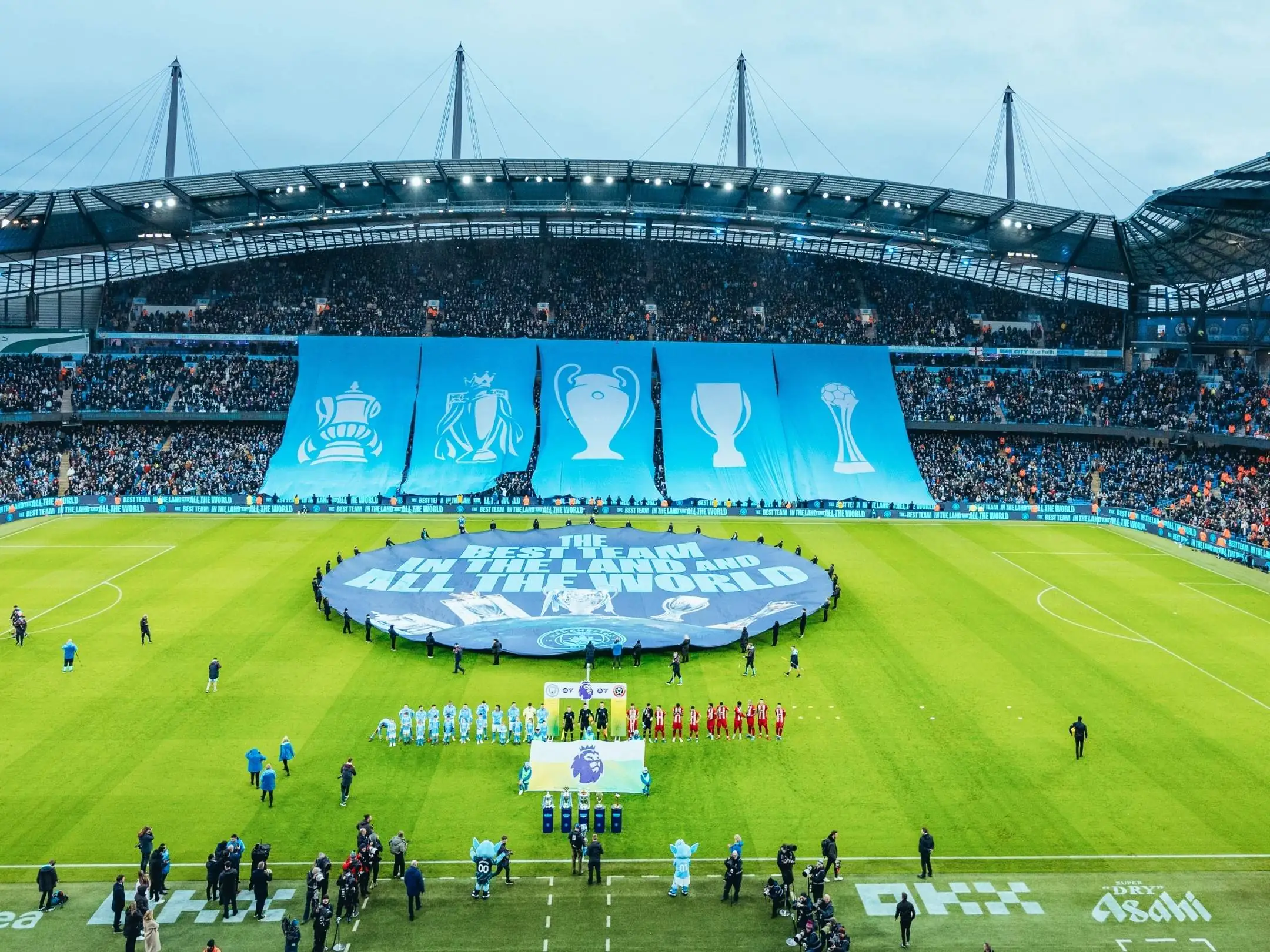 Hội cổ động viên của Manchester City luôn tạo ra các tấm tifo cực kỳ hoành tráng
