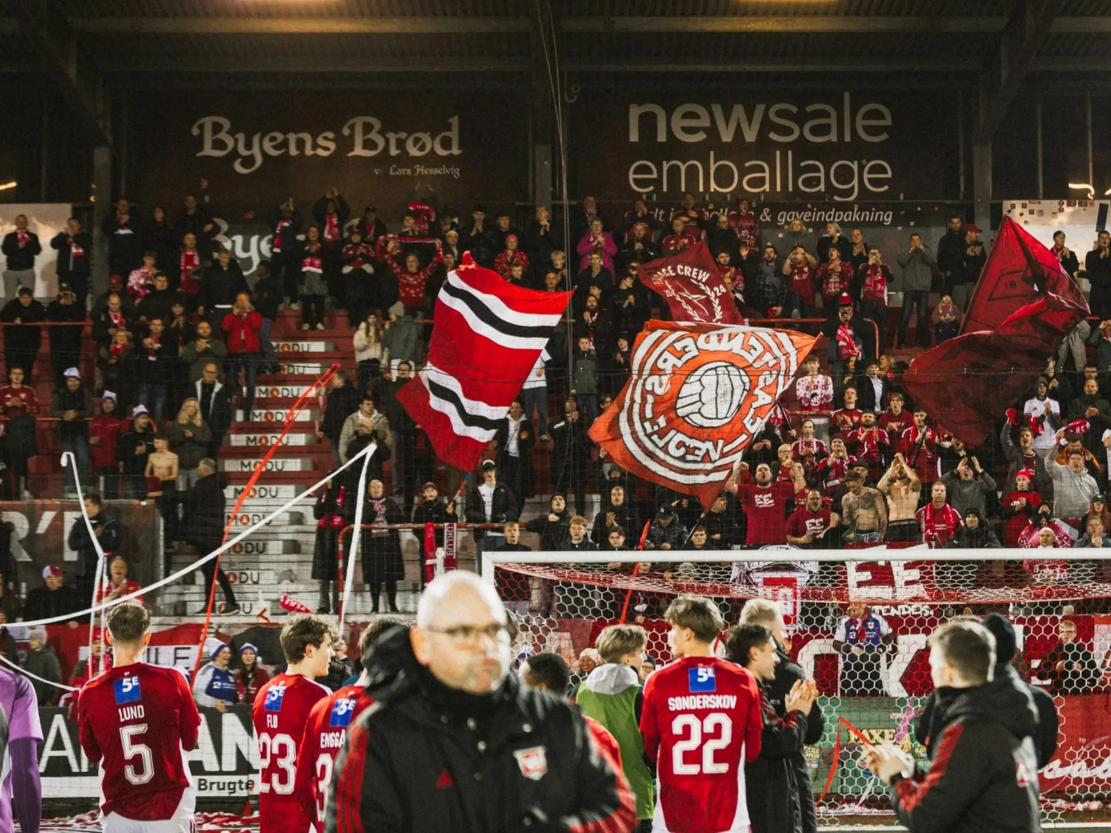 Câu lạc bộ bóng đá Vejle Boldklub, sắc đỏ De Røde đam mê và nhiệt huyết 5 Các cổ động viên cuồng nhiệt và trung thành của câu lạc bộ Vejle