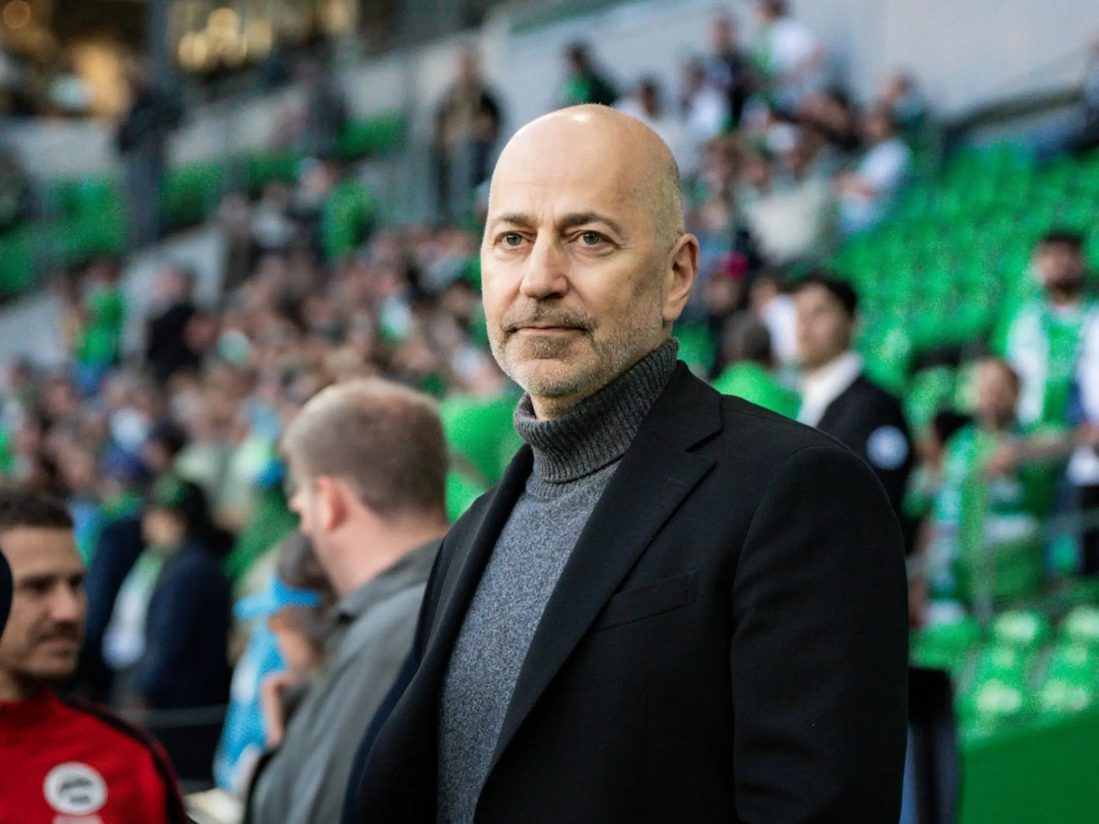 Chủ tịch của câu lạc bộ bóng đá AS Saint-Étienne là ông Ivan Gazidis
