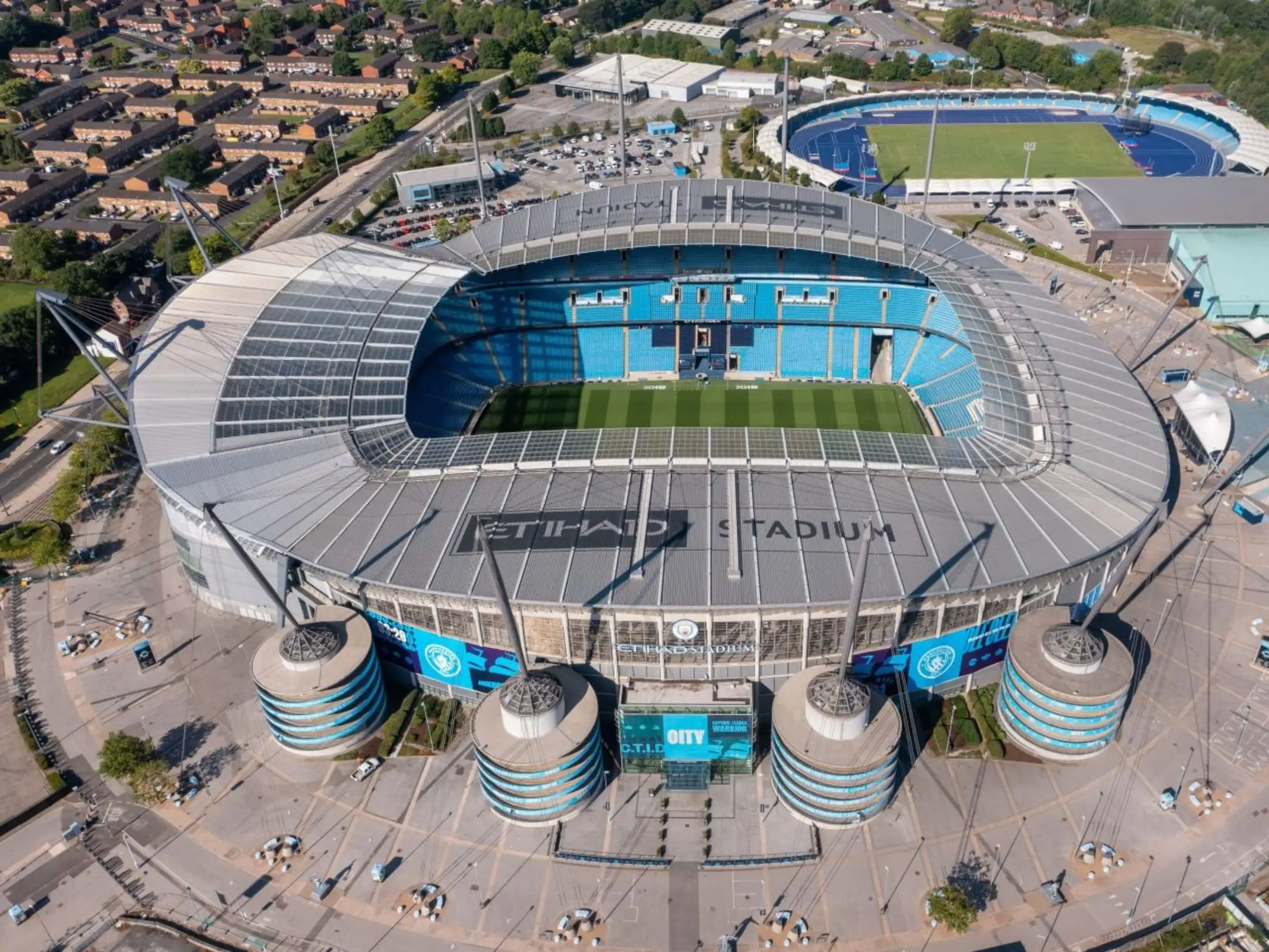 Sân nhà của câu lạc bộ bóng đá Manchester City là sân vận động Etihad 