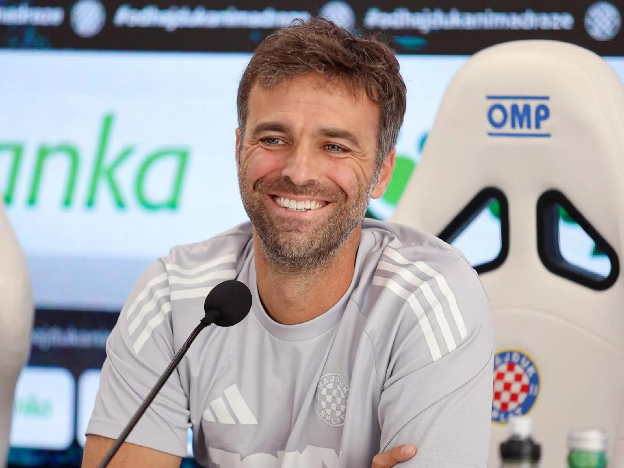 Huấn luyện viên hiện tại của câu lạc bộ bóng đá Hajduk Split FC là Gonzalo García