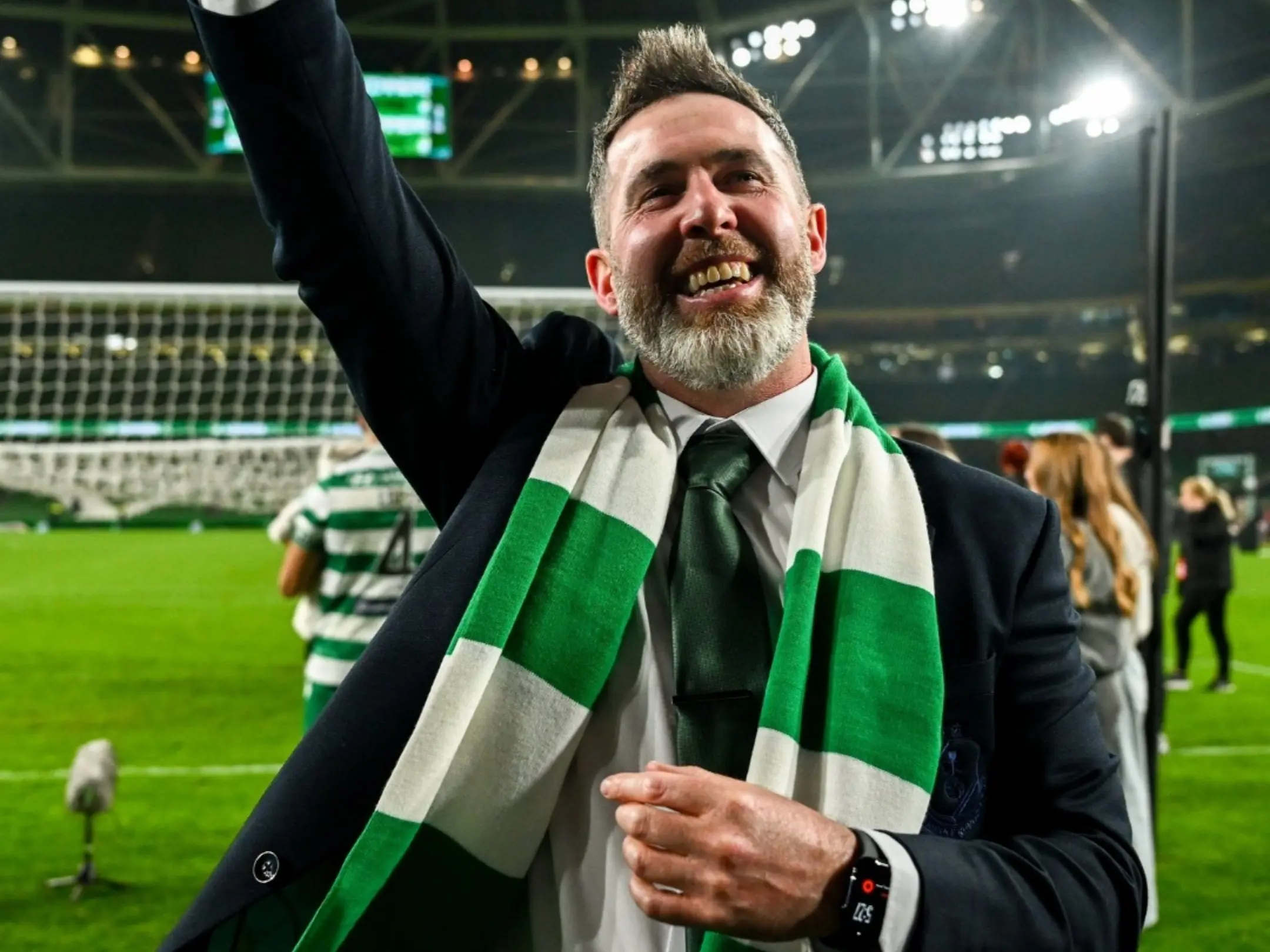 Huấn luyện viên hiện tại của câu lạc bộ bóng đá Shamrock Rovers là Stephen Bradley 