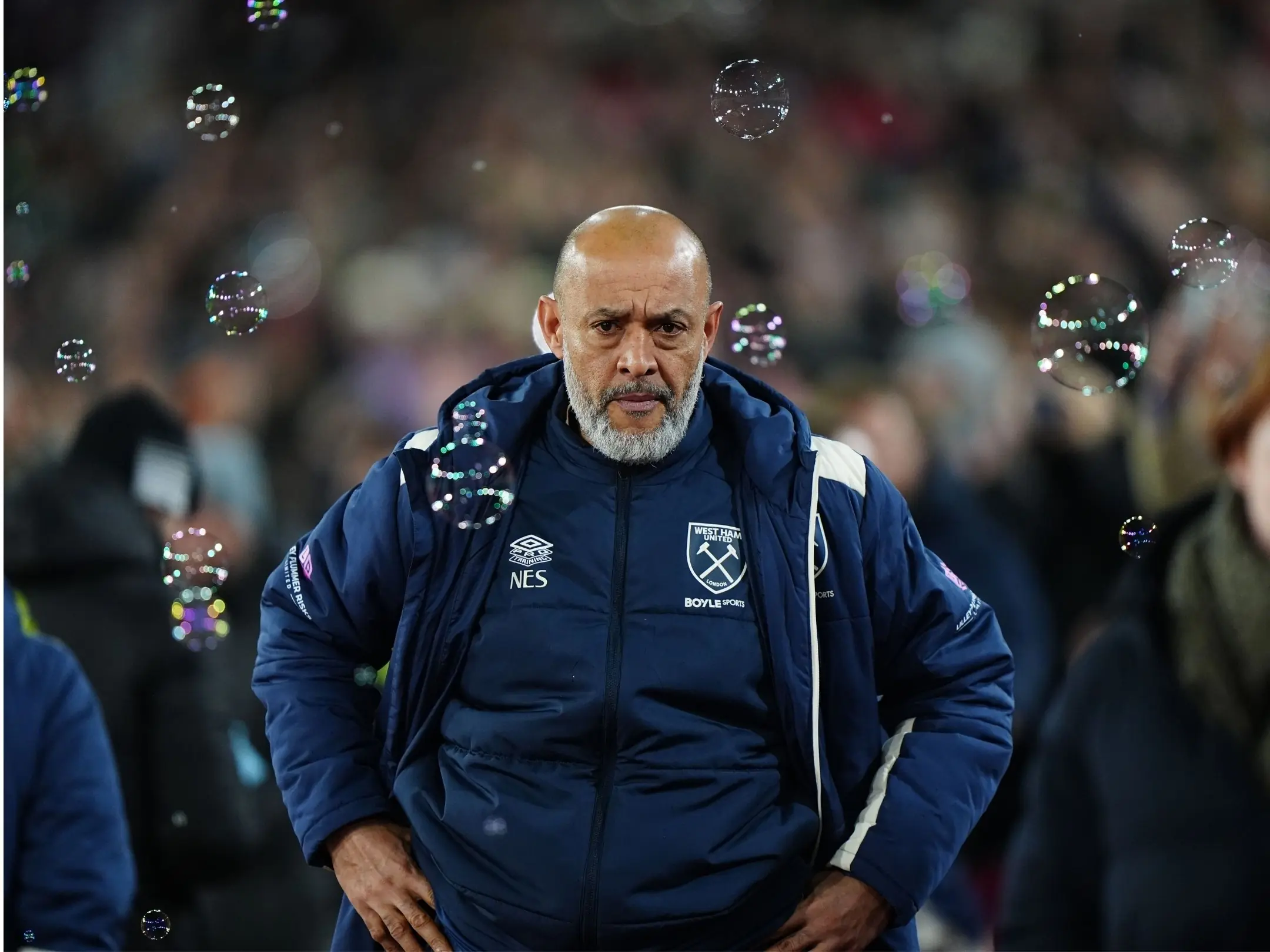 Câu lạc bộ bóng đá West Ham United và bài học đứng dậy sau vấp ngã 2 Huấn luyện viên của câu lạc bộ West Ham United là Nuno Espírito Santo.