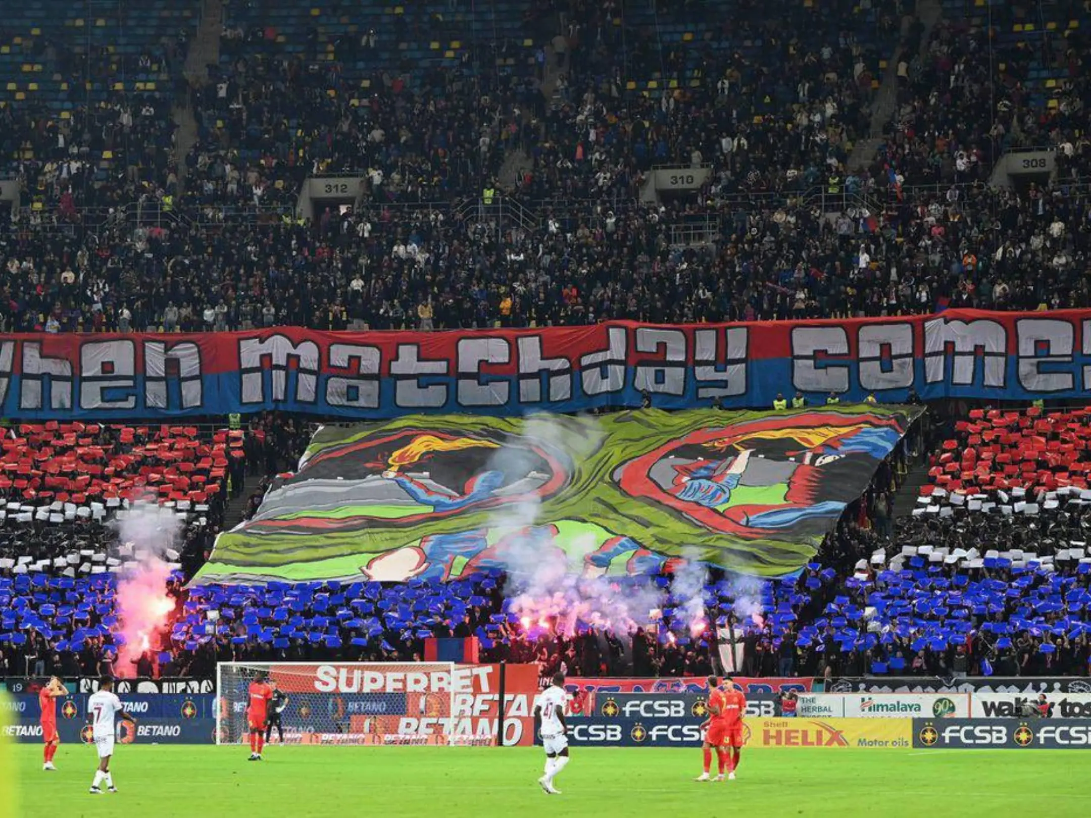 Câu lạc bộ bóng đá FCSB: Khi National Arena rực sáng trong sắc đỏ xanh huyền thoại 6 Các cổ động viên cuồng nhiệt của câu lạc bộ FCSB
