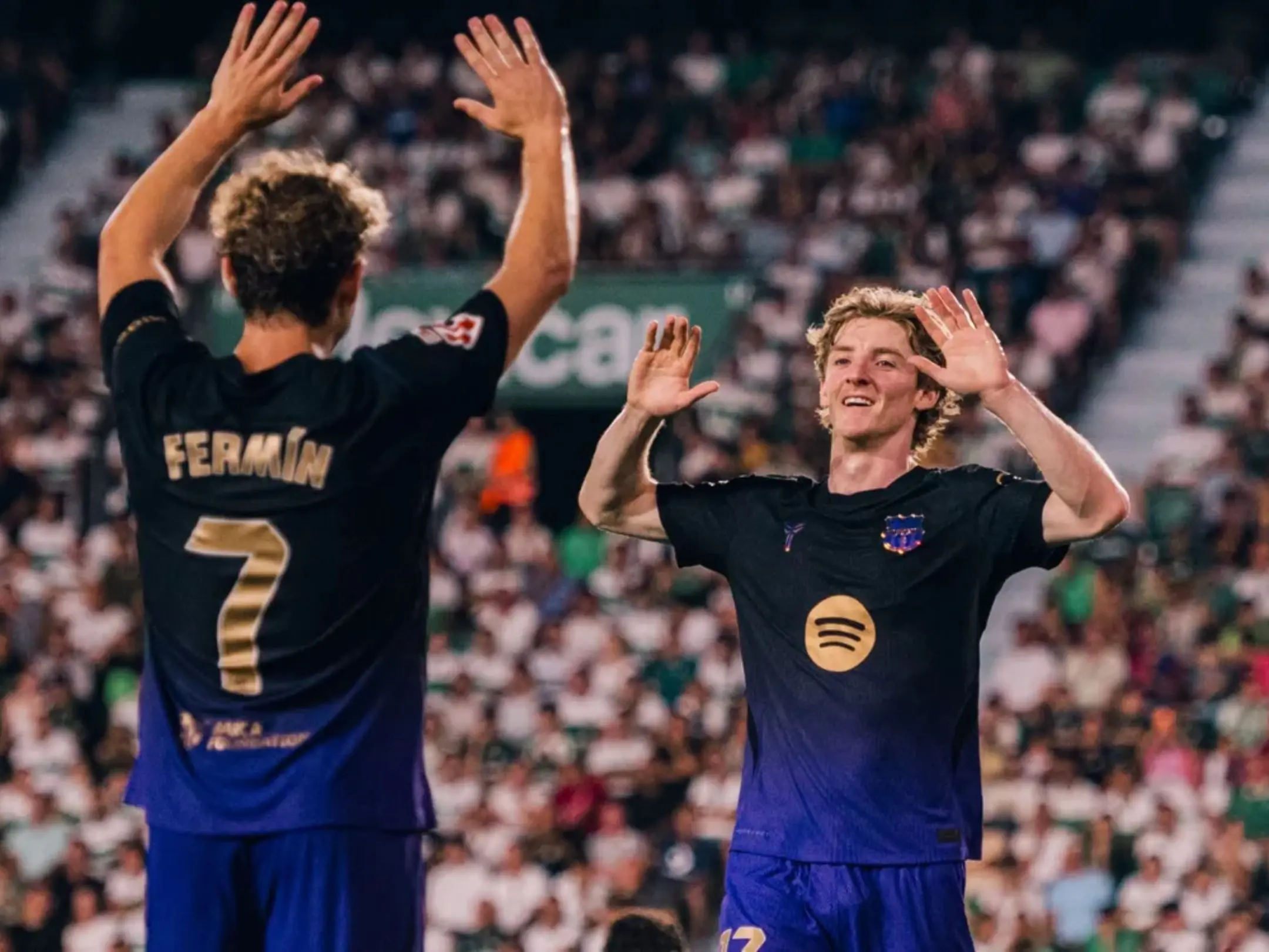 Điều gì khiến Barcelona không giữ Marcus Rashford, nhưng lại chi tận 80 triệu euro mua Anthony Gordon? 3 Anthony Gordon lập cú đúp kiến tạo trong ngày mở màn Laliga của Barcelona