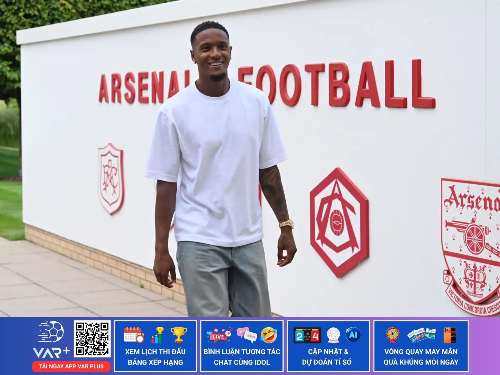 Arsenal chiêu mộ Ezri Konsa, giải pháp cấp bách cho hàng thủ 1 Arsenal chiêu mộ Ezri Konsa từ Aston Villa với giá 60 triệu Euro