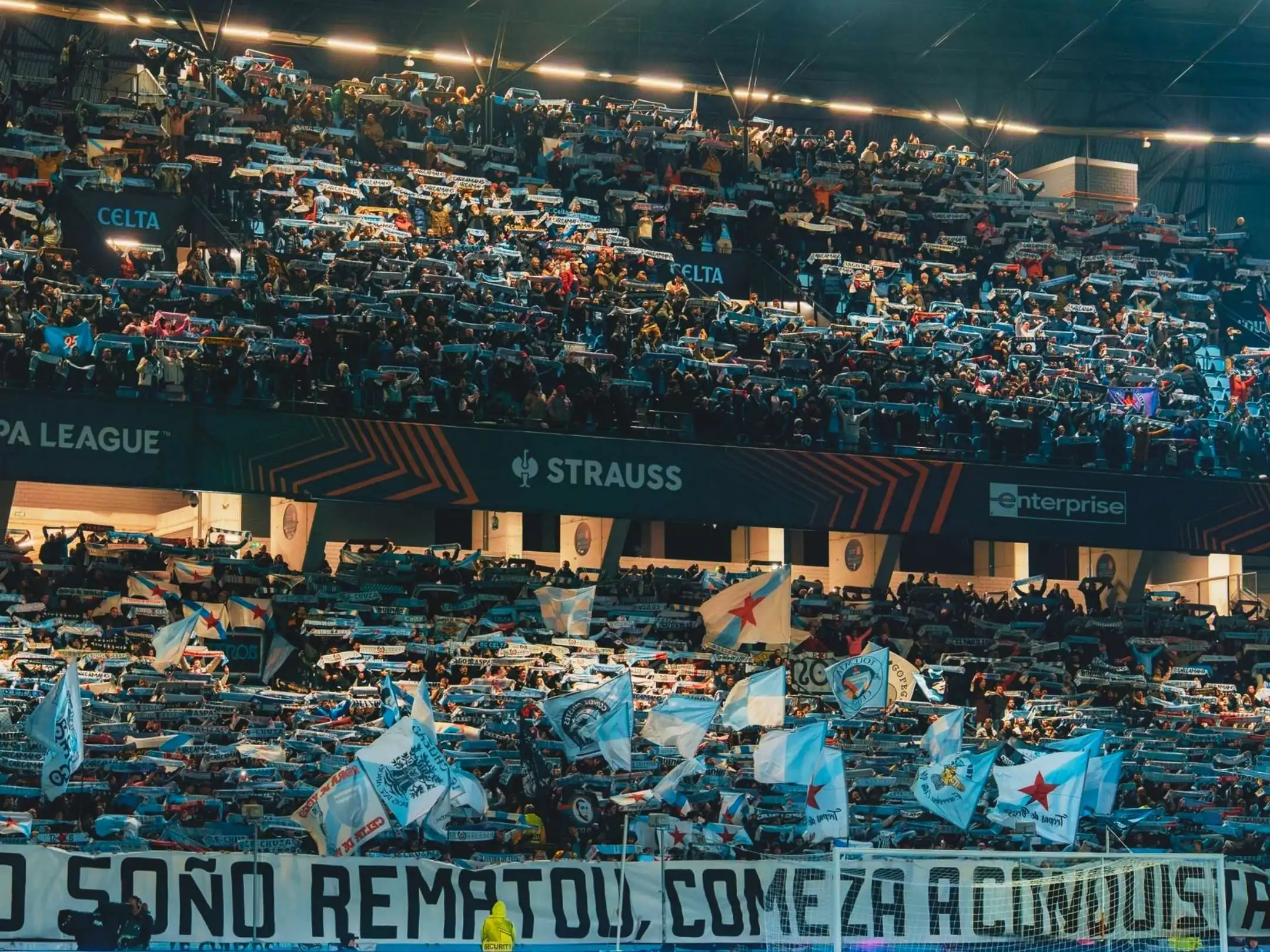 Câu lạc bộ Bóng đá Celta Vigo FC – Sắc xanh của Galicia giữa những con sóng LaLiga 6 Các cổ động viên cuồng nhiệt của câu lạc bộ bóng đá Celta Vigo FC