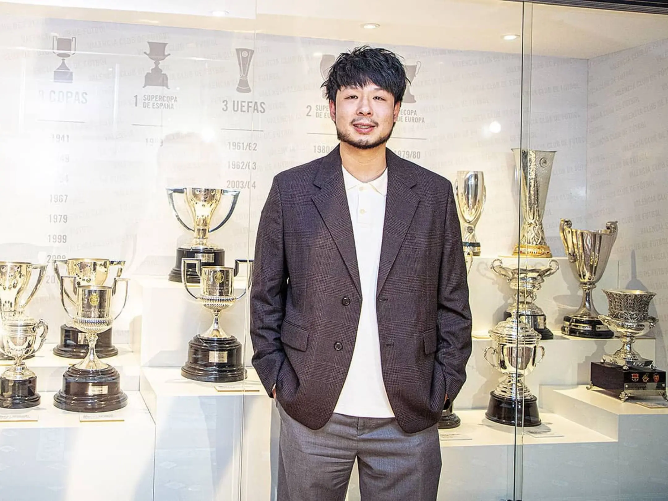 Chủ tịch của câu lạc bộ Bóng đá Valencia CF: Lim Wee Kiat.