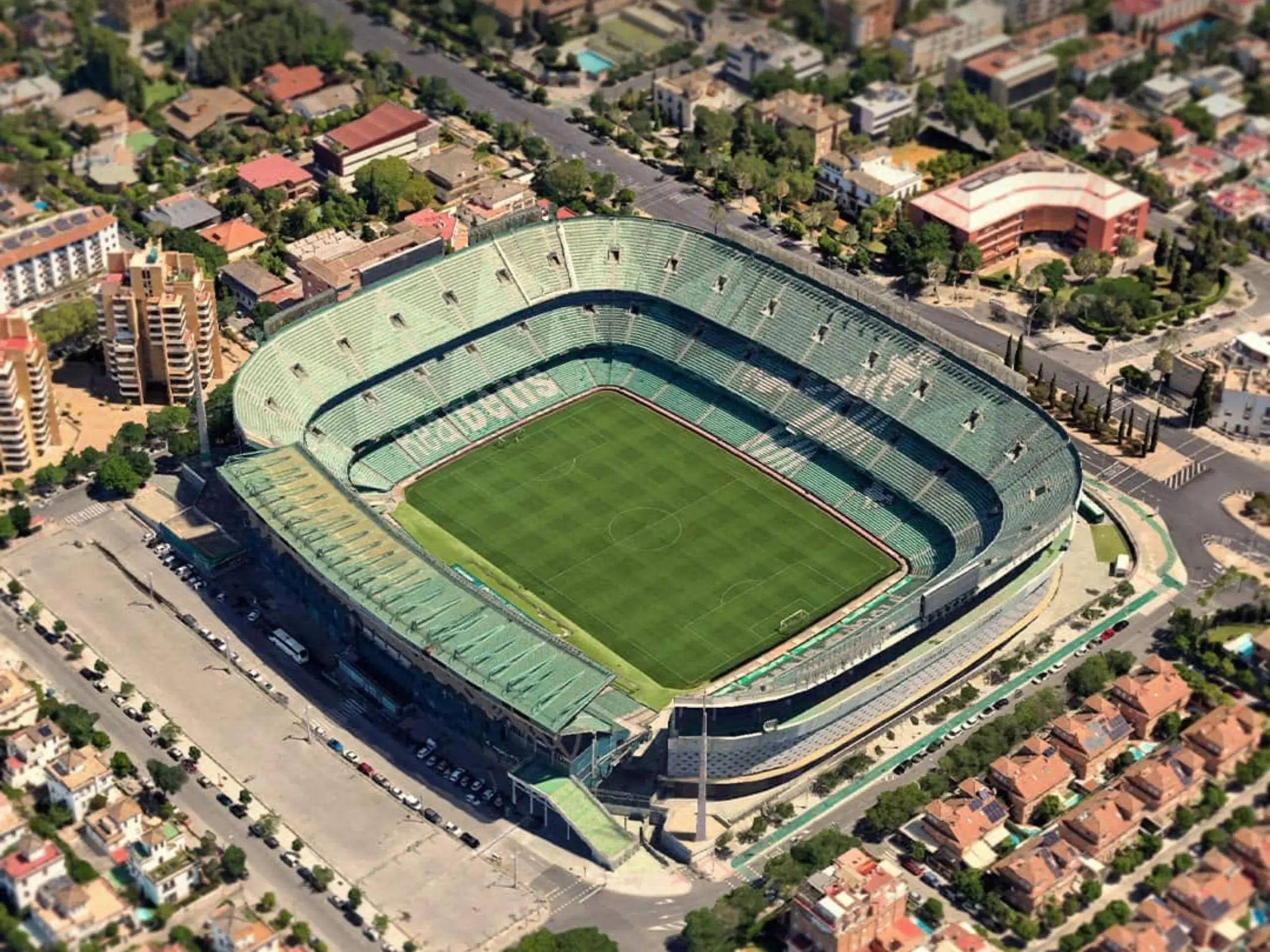 Sân nhà của câu lạc bộ Bóng đá Real Betis là sân vận động Benito Villamarín.