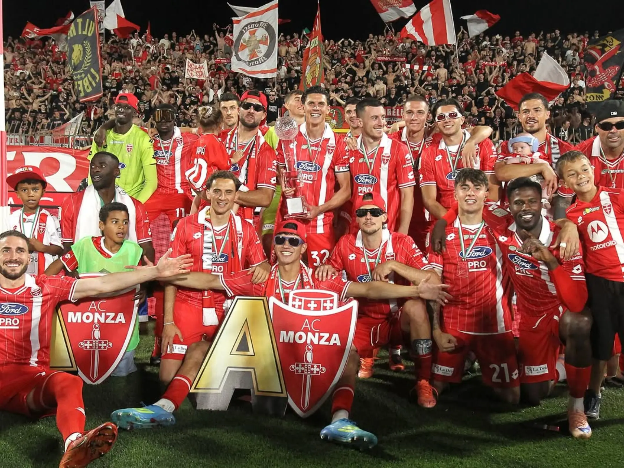 AC Monza thăng hạng lên chơi tại Serie A vào năm 2022