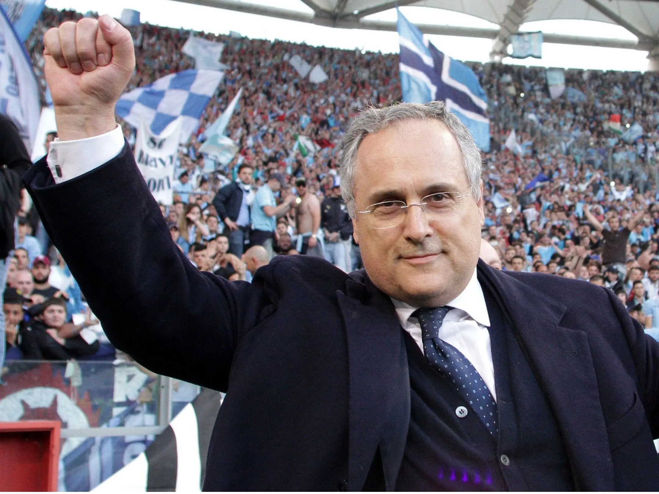 Chủ tịch của câu lạc bộ Lazio FC là Claudio Lotito