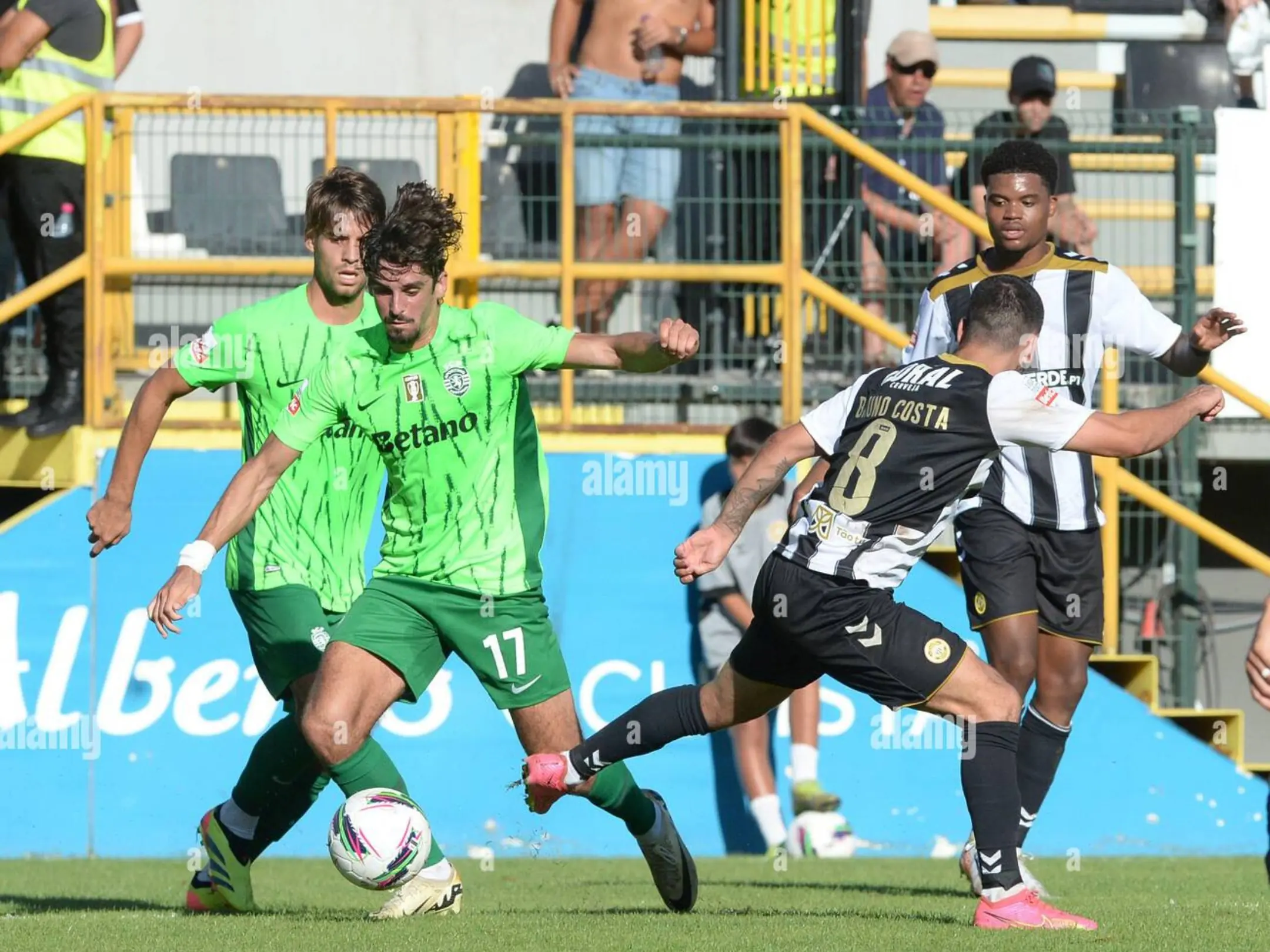Nacional: Đội bóng trên sườn núi và khát vọng Madeira 4 Nacional thăng hạn lên giải đấu cao nhất Bồ Đào Nha năm 2024
